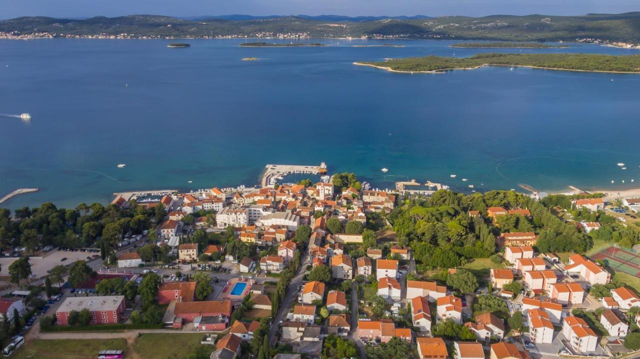 Apartament Jukic Sveti Filip i Jakov Kültér fotó