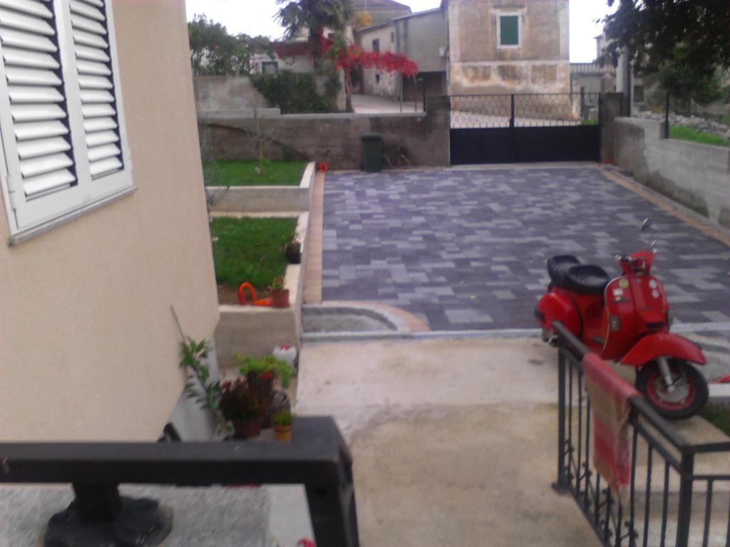 Apartament Jukic Sveti Filip i Jakov Kültér fotó