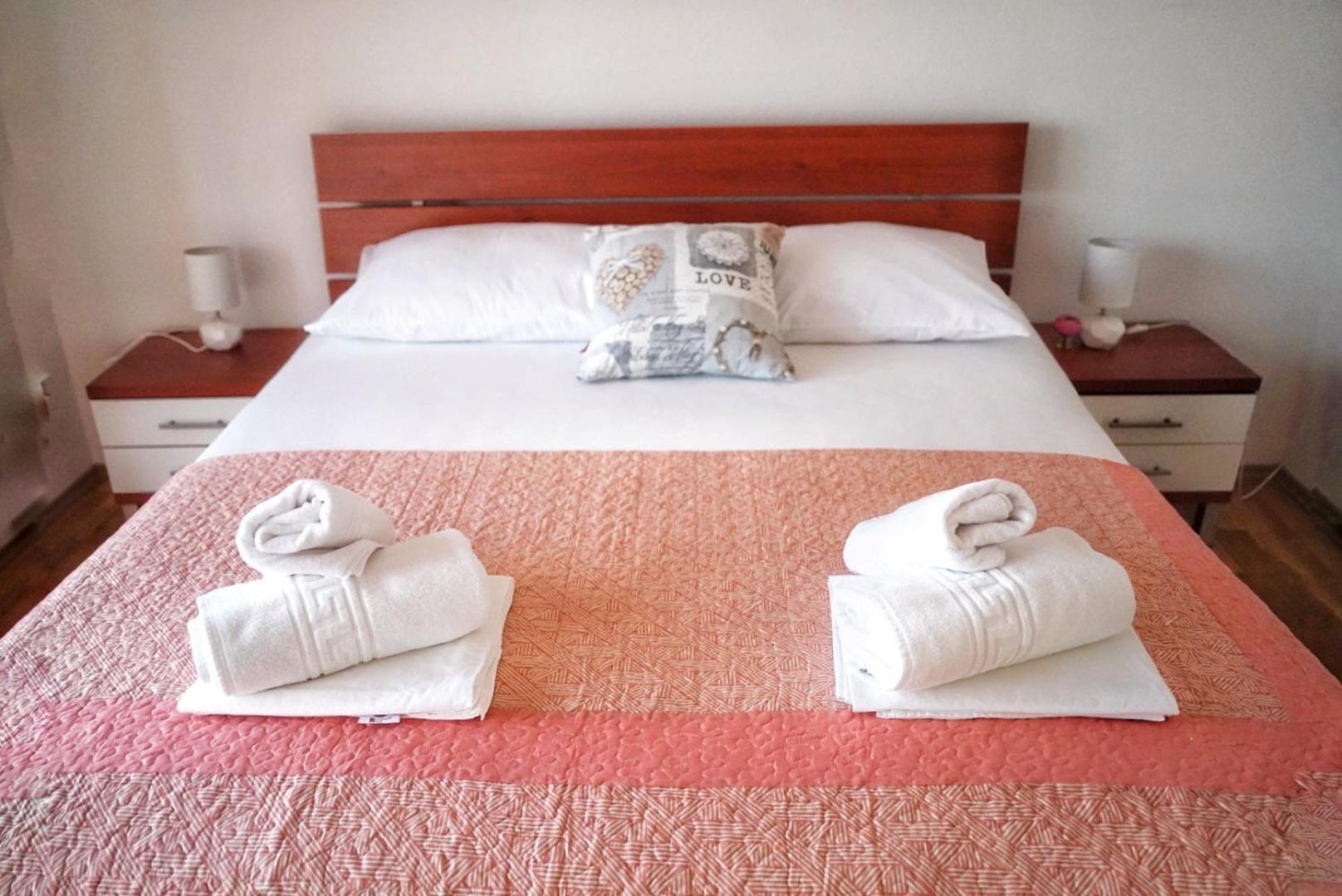 Apartament Jukic Sveti Filip i Jakov Kültér fotó