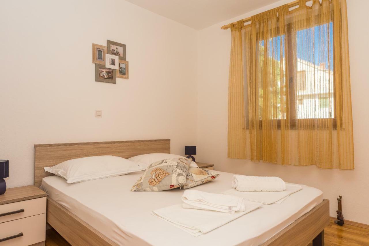 Apartament Jukic Sveti Filip i Jakov Kültér fotó